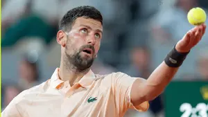 Zaskakujące wieści o rankingu Djokovicia. Serb walczy w Paryżu, a liczby mówią same za siebie