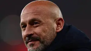 Zaskakujący kierunek Vincenzo Italiano. Włoski trener o krok od nowego klubu