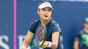 Zaskakujący powrót gwiazdy tenisa. Emma Raducanu podjęła nagłą decyzję przed Roland Garros