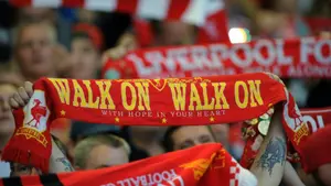 Zaskakujący powrót na Anfield? Gwiazdor rozwiązał kontrakt i chce grać tylko w Liverpoolu