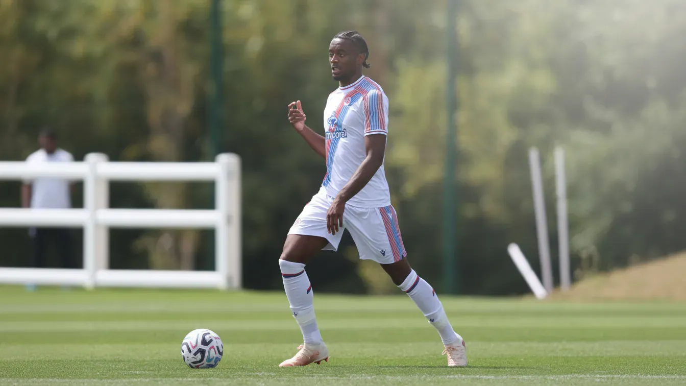 Zaskakujący ruch talentu Crystal Palace. W tle wielka gwiazda Realu Madryt