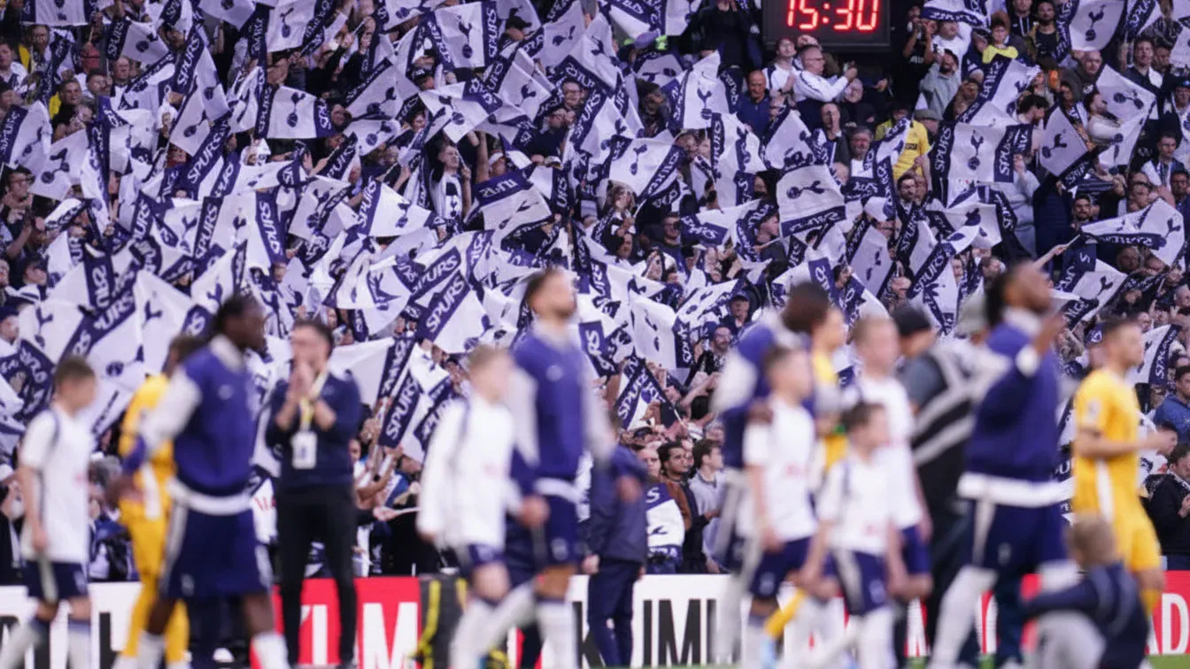 Zaskakujący ruch Tottenhamu. Doświadczony bramkarz podpisał kontrakt po fatalnym sezonie