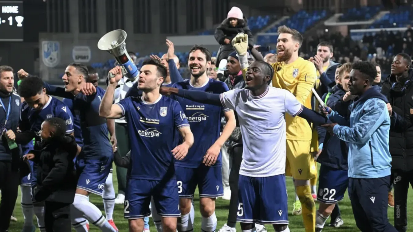 Zaskakujący ruch w La Liga. Francuski as porzuca ojczyznę dla trenera, który go ukształtował