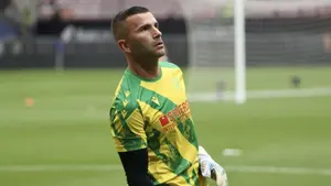 Zaskakujący ruch w Ligue 1. Doświadczony bramkarz na celowniku beniaminka