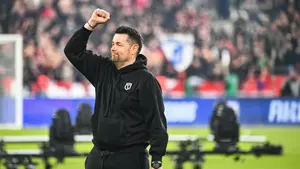 Zaskakujący zwrot w Premier League. Francuski trener chce przejąć stery w Londynie