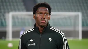 Zaskakujący zwrot w sprawie gwiazdy Juventusu. Lyon chce sprowadzić napastnika za miliony