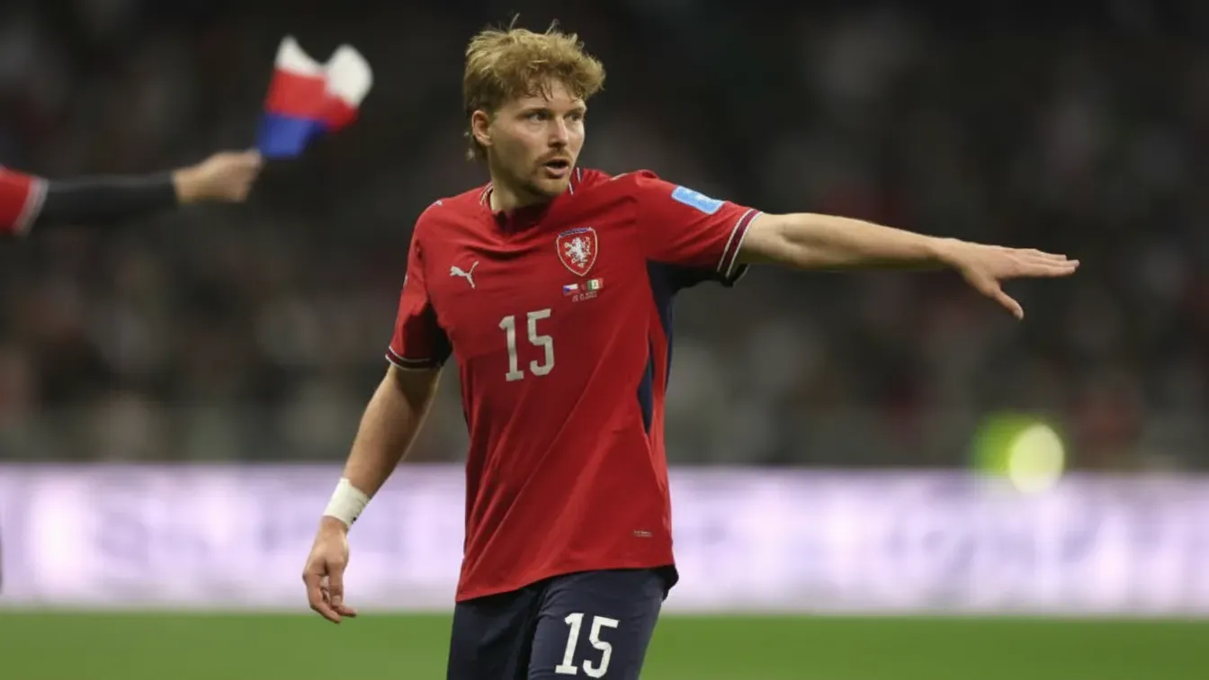 Zaskakujący zwrot w sprawie Pavla Šulca. Lyon stawia twarde warunki angielskiemu klubowi