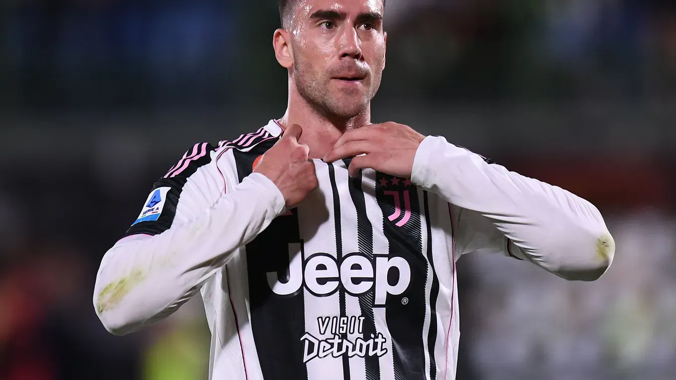 Zaskakujący zwrot w sprawie przyszłości Dusana Vlahovicia. Juventus podjął decyzję
