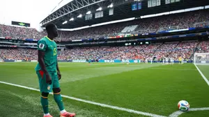 Zaskakujący zwrot w walce o reprezentanta Senegalu. Londyńczycy wygrywają wyścig o wolnego gracza