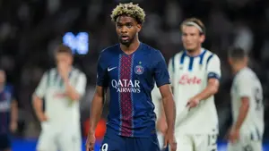 Zastąpi gwiazdę sprzedaną za 117 milionów funtów? Aston Villa rusza po nastolatka z PSG