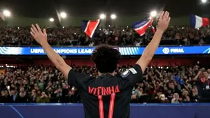 Zdetronizował największe gwiazdy PSG. To on został wybrany piłkarzem sezonu