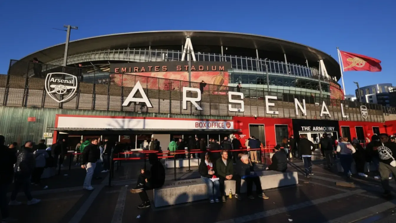 Zemsta Arsenalu na gigancie? Londyńczycy chcą ukraść wielki talent prosto z Paryża