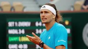 Zverev bezradny w Monachium. Szokująca przewaga nad nieobecnym Djokoviciem topnieje