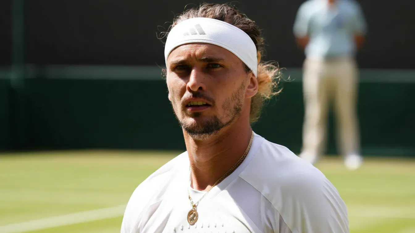 Zverev stracił panowanie nad sobą w finale Wimbledonu. Ekspertka grzmi: „To było przesadne”