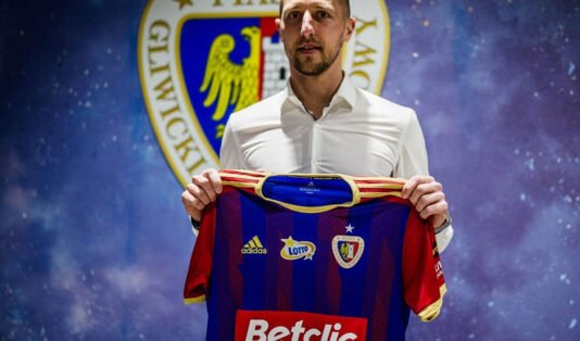 OFICJALNIE: Powrót króla do PKO Ekstraklasy stał się faktem! (Fot.: Piast Gliwice/@PiastGliwiceSA on Twitter)