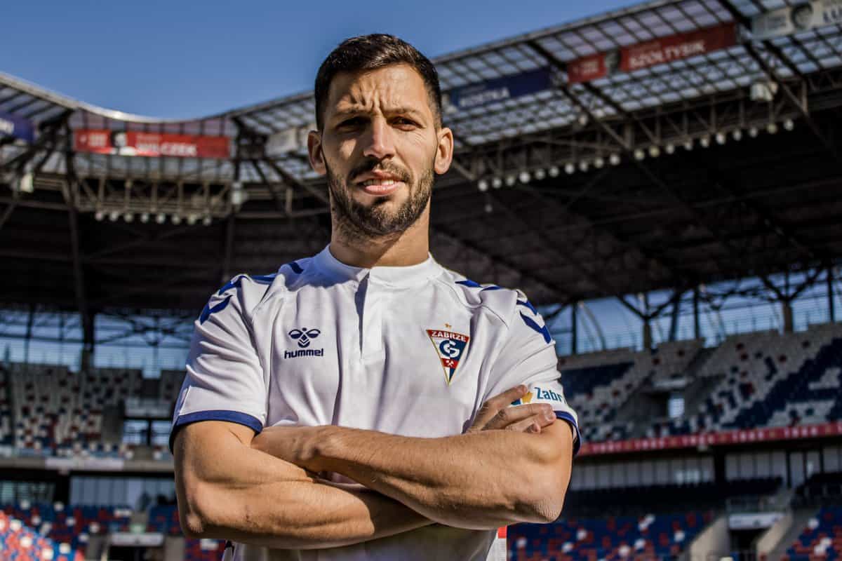 OFICJALNIE: Hiszpan z przeszłością w Barcelonie i Liverpoolu zagra w Górniku Zabrze!