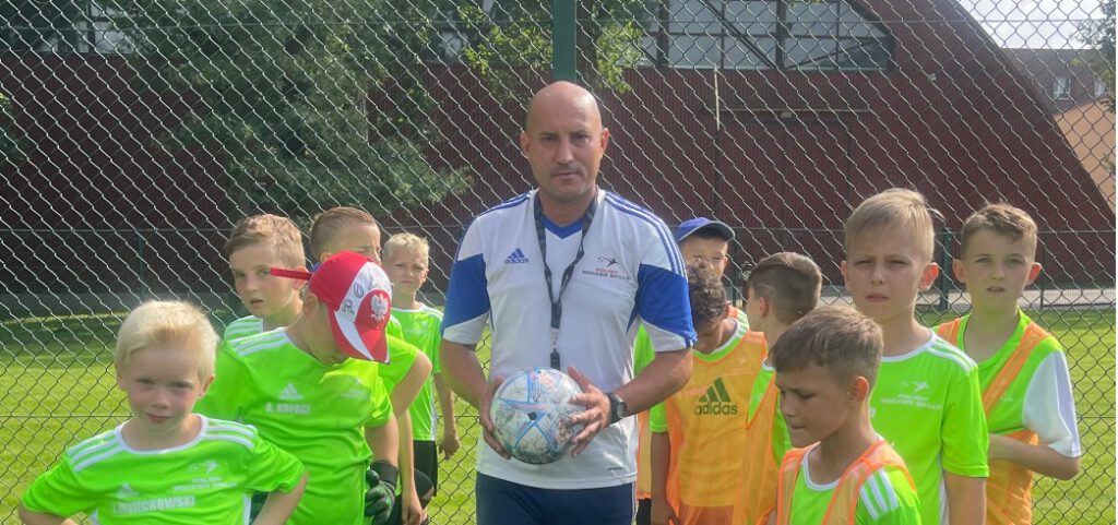 Hiszpański trener, który uczy polskie dzieci futbolu