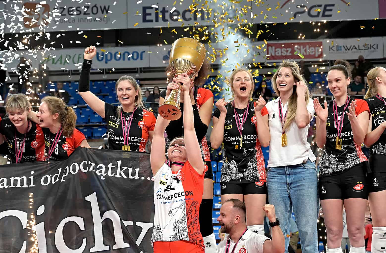 TAURON Liga: ŁKS Commercecon Łódź odebrał złote medale! [Foto + Wideo]