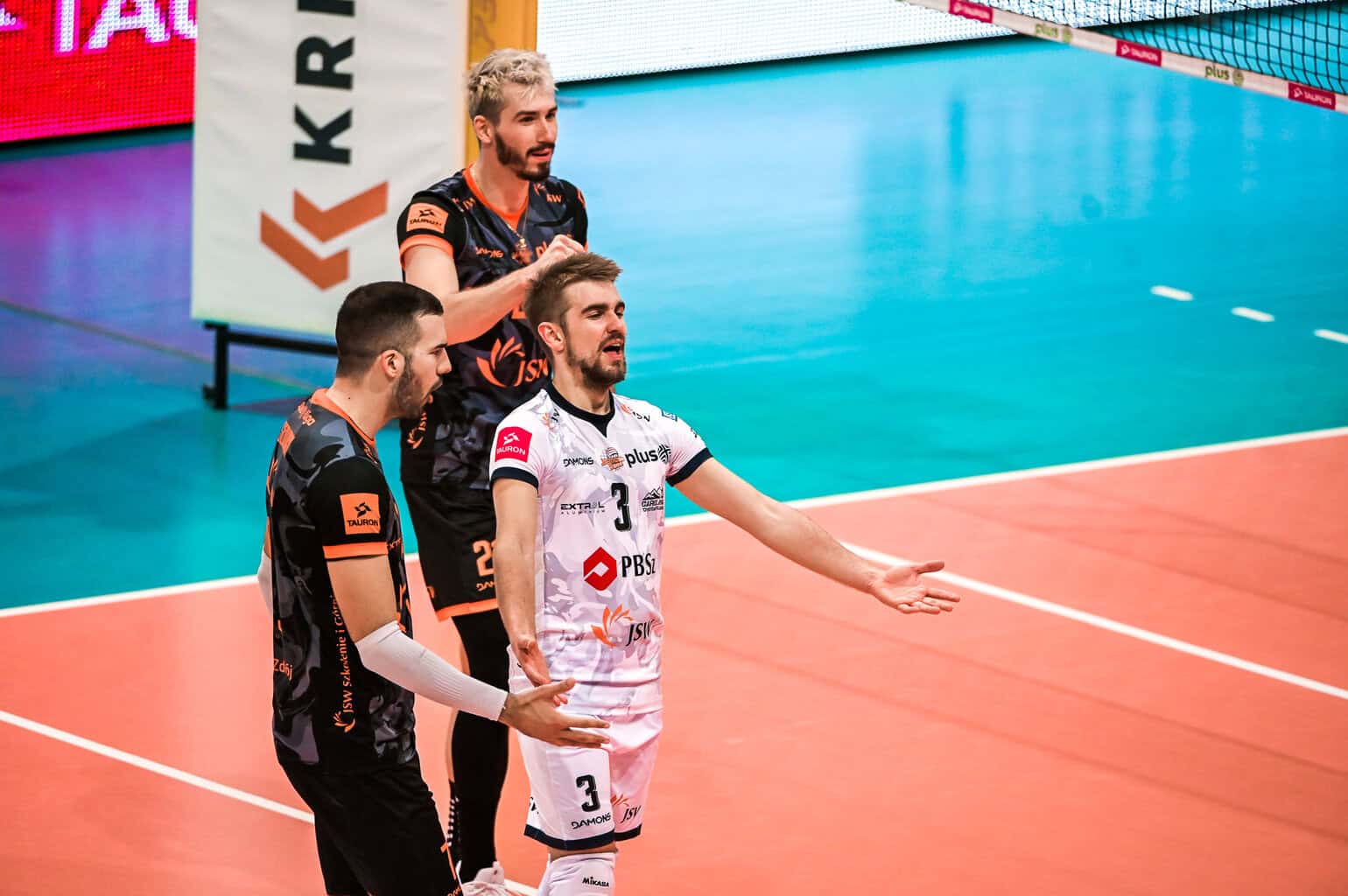 PlusLiga 2024/2025: Składy drużyn na nowy sezon! Kto przyszedł, kto odszedł, jakie zmiany?