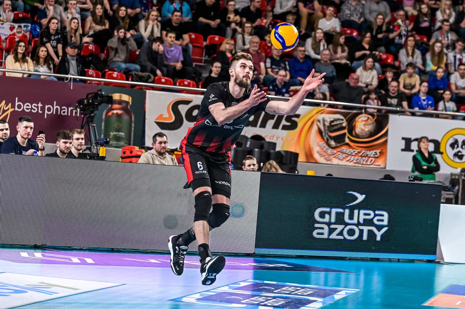 Resovia Rzeszów – Skra Bełchatów: Typy, Kursy, Zapowiedź! Gdzie oglądać? [PlusLiga, 17.11.2024]