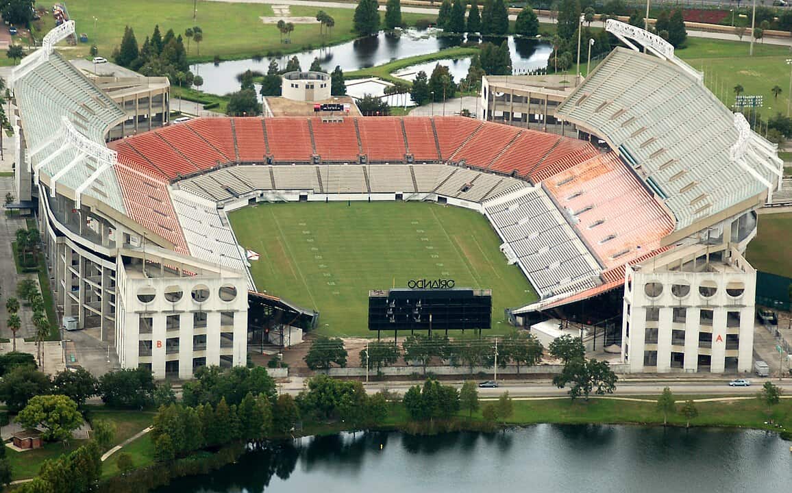 Camping World Stadium (Fot. Wikipedia)