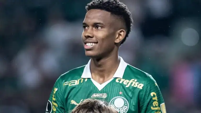 Oficjalnie: Estêvão nowym zawodnikiem Chelsea. Transfer warty ponad 55 milionów funtów