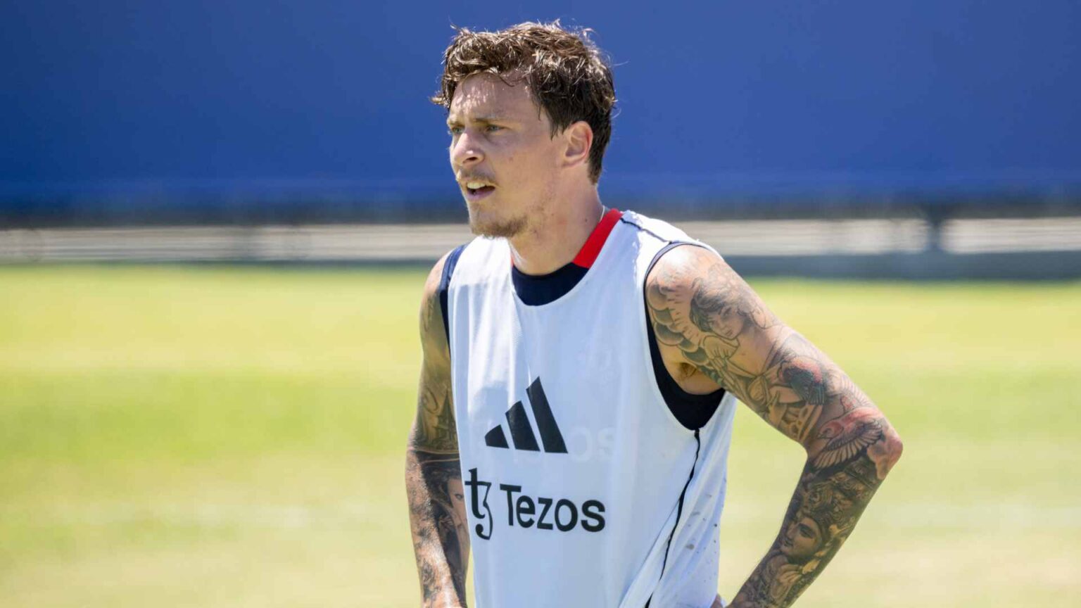 Z Old Trafford do Birmingham! Lindelöf wybrał - teraz zagra dla Lwów