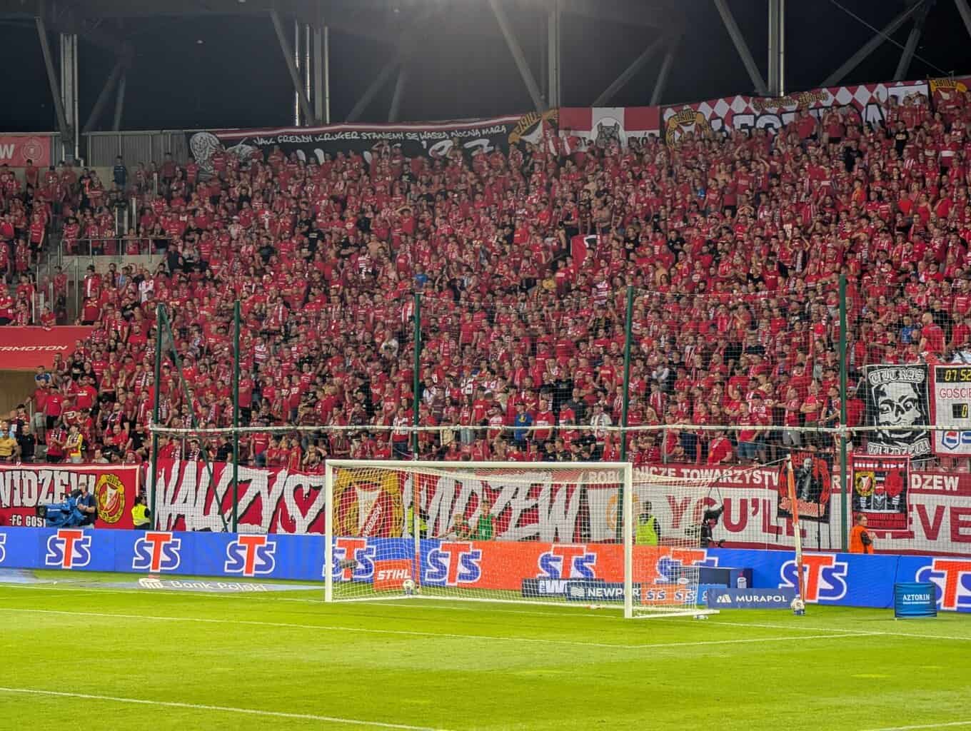 Kryzys Widzewa coraz głębszy. Trener słyszy krytykę kibiców