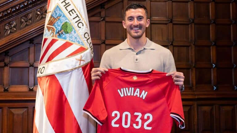 Obrońca z Bilbao rozchwytywany w Anglii! Trzy kluby gotowe wyłożyć fortunę