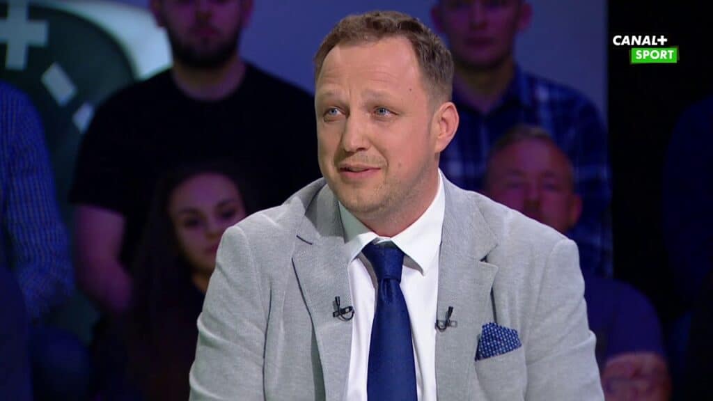 Były reprezentant nie gryzie się w język: 'Probierz się pogubił, Urban to inna klasa'