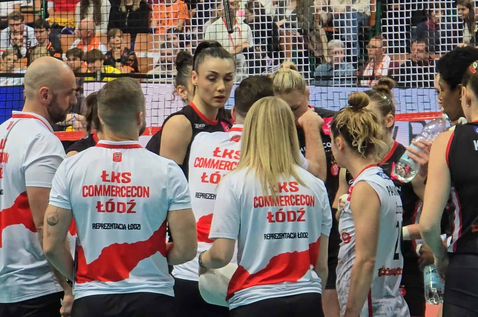 ŁKS Łódź - Dresdner transmisja za darmo! Gdzie oglądać mecz dzisiaj na żywo? (26.11.2025, Liga Mistrzyń)