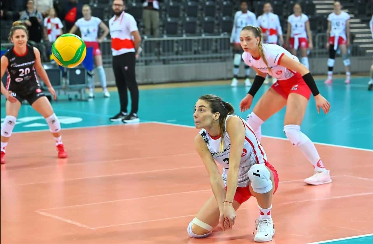 Zeren - ŁKS Łódź  transmisja za darmo: Gdzie oglądać mecz dzisiaj na żywo? (3.12.2025, Liga Mistrzyń)