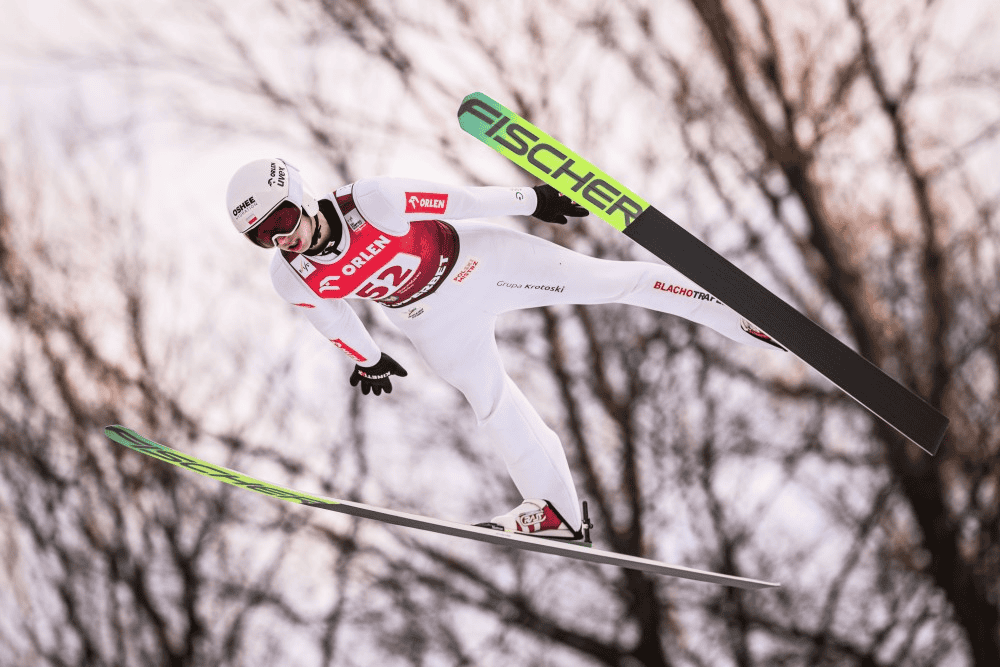 O co polscy skoczkowie mogą powalczyć na IO w Mediolanie i Cortinie d'Ampezzo?